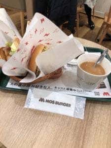 モスバーガー 川崎東口店