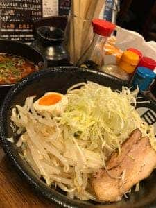 らぁ麺酒場 月光華麺