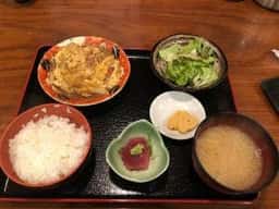 和彩食 勇山亭