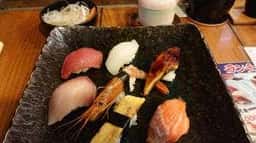 元祖ぶっち切り寿司 魚心 南店