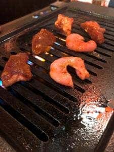 牛・豚のホルモン焼肉酒場 もんほる