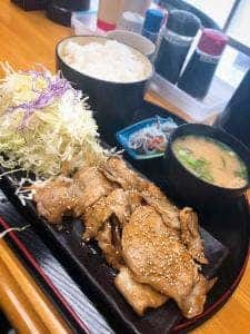 味方屋