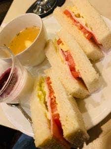 喫茶室ルノアール 新橋烏森口店