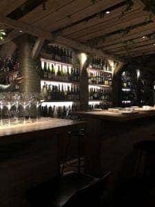 komorebino natural wine bar