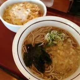 山田うどん 蓮田店