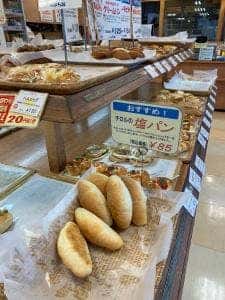 パン工房チロル