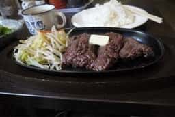 ステーキ居酒屋チャンプ