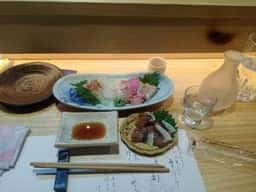 きつや