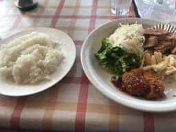 レストラン西厨房