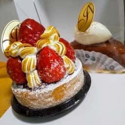 Abloom