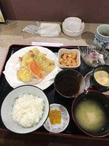 食事処 ほほえ