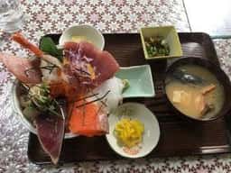 平安荘