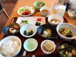 レストラン ガーデンズカフェ