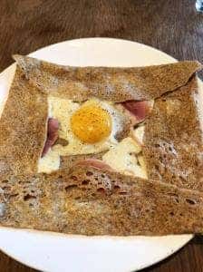 カフェ ウフ。
