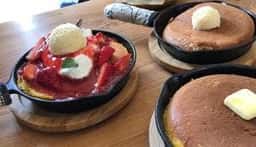 ミツバチガーデンカフェ