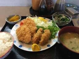 食事処 ふたご亭