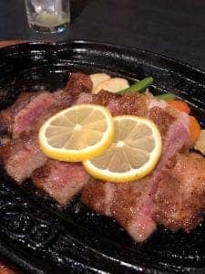 ステーキハウス らんぷ