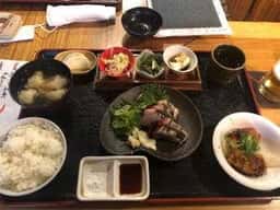 梨門邸