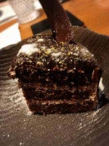 UN PETIT PEU 二番町店