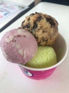 サーティワンアイスクリーム 飯塚かやの森店