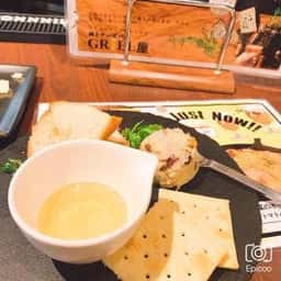 肉とチーズバル GRILL屋