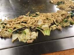 ホルモン焼きうどん 一力 広島支店