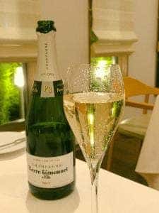 フレンチレストラン ソワン