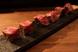 肉家 串八 梅田店