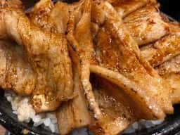 炭焼き豚丼 和とん