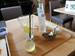 カフェ ネイロ