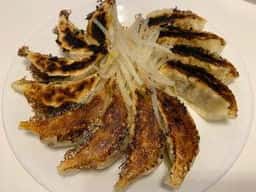 持ち帰り餃子専門 こんがり屋 焼く兵衛