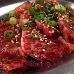 和牛ホルモン 文吾商店