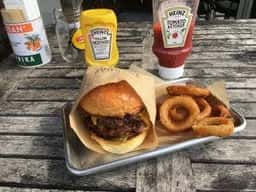 チューズデイ コーヒー