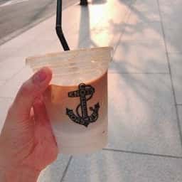 KNOTS COFFEE ROASTERS