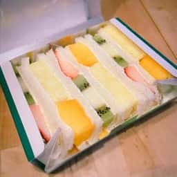 ツルザワ ノバティながの店