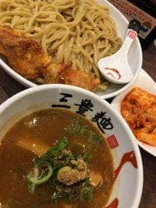 三豊麺 上本町ハイハイタウン店