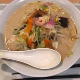 リンガーハット イオン三好店