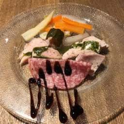 MM GRILL&CAFE Meat&Meets