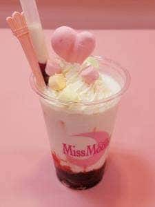 MISS MOON Cafe