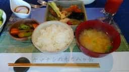 レストラン ネスト