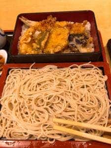 麻布永坂 更科本店 都庁議会棟店