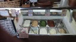 手作りジェラートと雑貨の店 chichiya