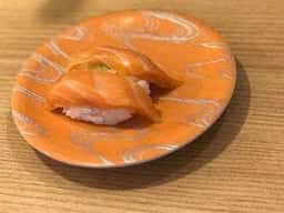 回転すし屋 HiBaRi 新宿店