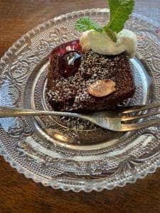 田んぼの中のCafe ヒノデ商店