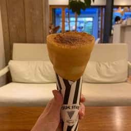 CREPE STAND Honey