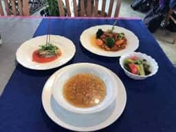 レストラン ポンム