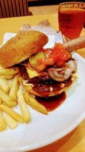 ガスト 高幡不動店