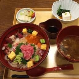 日本の旬の味 百膳