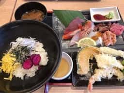 海鮮すし食堂 にほんのうみ 刈谷駅前店