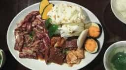 炭火焼肉 しょうえん